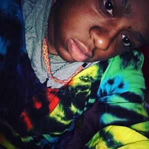 Meet your Posher, Kadin